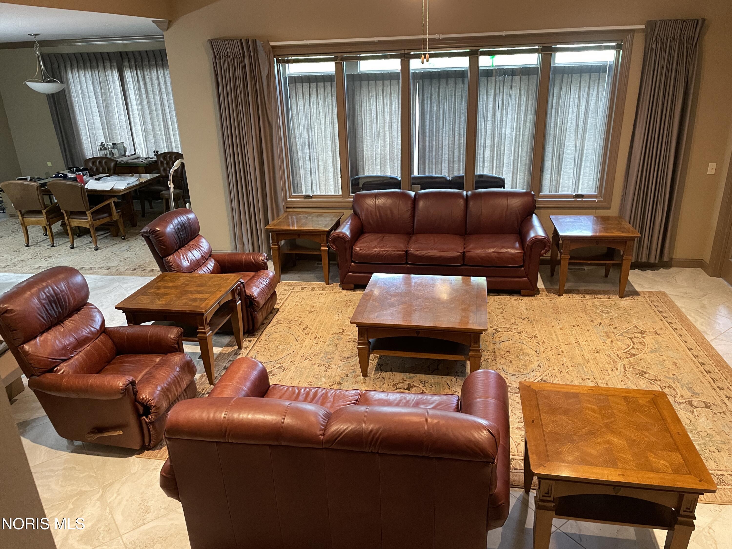 156 Pineview Drive
