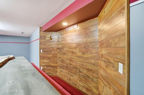 Tiny photo for 1417 Devonshire Street, Bowling Green, OH 43402 (MLS # 10002630)