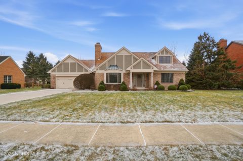 Photo of 1417 Devonshire Street, Bowling Green, OH 43402 (MLS # 10002630)