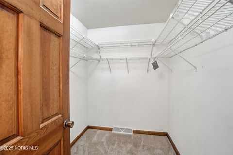 Tiny photo for 1417 Devonshire Street, Bowling Green, OH 43402 (MLS # 10002630)