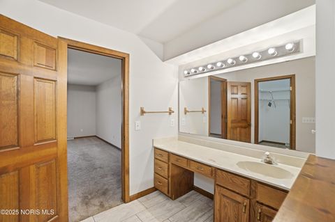 Tiny photo for 1417 Devonshire Street, Bowling Green, OH 43402 (MLS # 10002630)