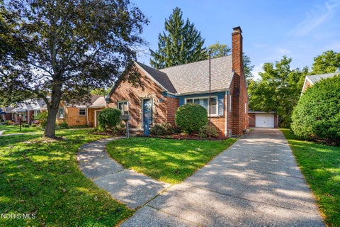 Tiny photo for 4536 N May Avenue, Toledo, OH 43614 (MLS # 10014354)