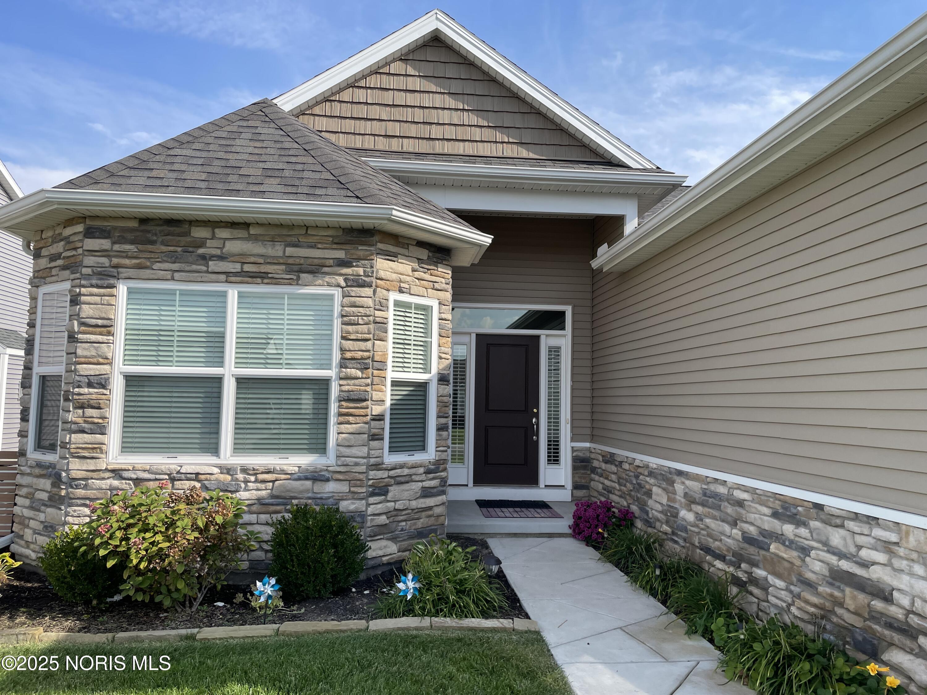 7822 Honey Crisp Court