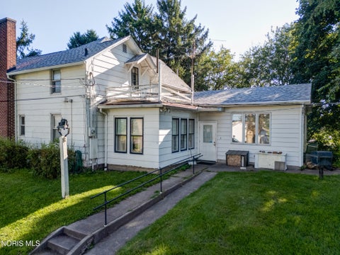 Tiny photo for 460 E Airport Highway, Wauseon, OH 43567 (MLS # 10013911)