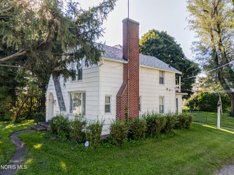 Tiny photo for 460 E Airport Highway, Wauseon, OH 43567 (MLS # 10013911)