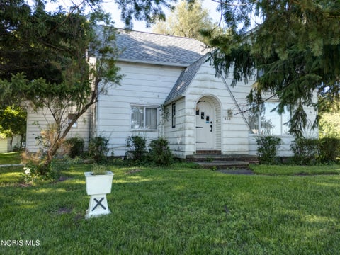 Tiny photo for 460 E Airport Highway, Wauseon, OH 43567 (MLS # 10013911)