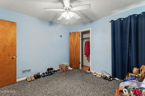 Tiny photo for 2425 River Road, Maumee, OH 43537 (MLS # 10007587)