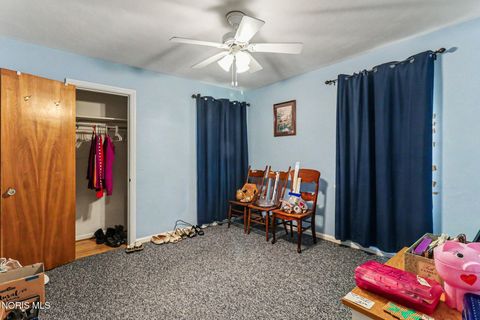 Tiny photo for 2425 River Road, Maumee, OH 43537 (MLS # 10007587)