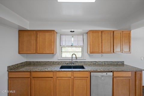 Tiny photo for 28509 Mccarty Drive, Perrysburg, OH 43551 (MLS # 10013663)