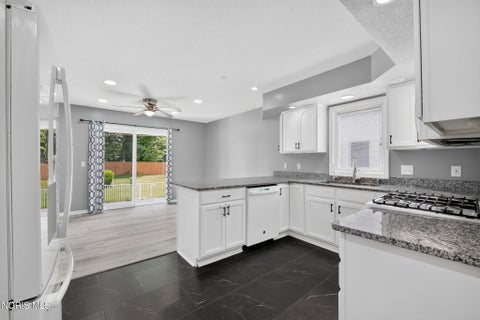 Tiny photo for 4358 N Watercrest Drive, Toledo, OH 43614 (MLS # 10010193)