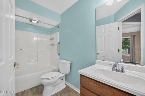 Tiny photo for 4358 N Watercrest Drive, Toledo, OH 43614 (MLS # 10010193)