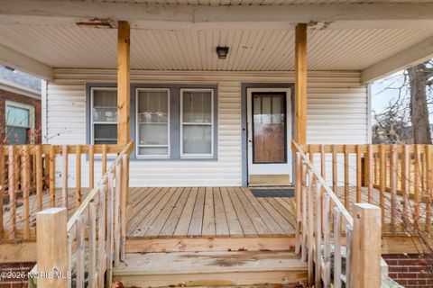 Tiny photo for 1805 Oakwood Avenue, Toledo, OH 43607 (MLS # 10003396)