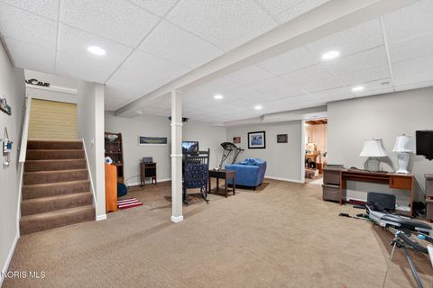 Tiny photo for 20 Main St Circle, Sylvania, OH 43560 (MLS # 10006740)