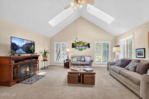 Tiny photo for 20 Main St Circle, Sylvania, OH 43560 (MLS # 10006740)