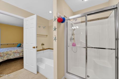 Tiny photo for 20 Main St Circle, Sylvania, OH 43560 (MLS # 10006740)