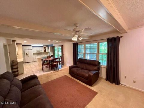 Tiny photo for 6808 Hickory Hill Court, Maumee, OH 43537 (MLS # 10008028)