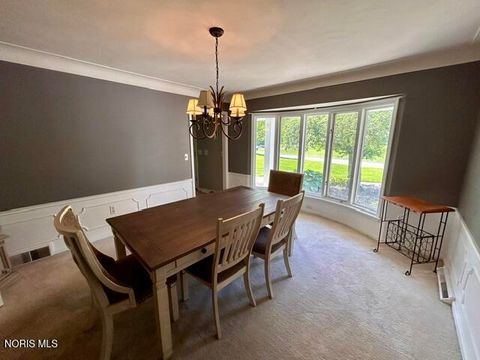 Tiny photo for 6808 Hickory Hill Court, Maumee, OH 43537 (MLS # 10008028)