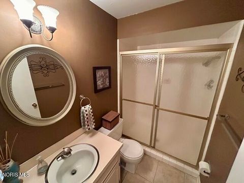Tiny photo for 6808 Hickory Hill Court, Maumee, OH 43537 (MLS # 10008028)