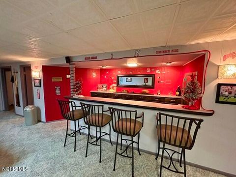 Tiny photo for 6808 Hickory Hill Court, Maumee, OH 43537 (MLS # 10008028)