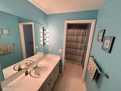 Tiny photo for 6808 Hickory Hill Court, Maumee, OH 43537 (MLS # 10008028)