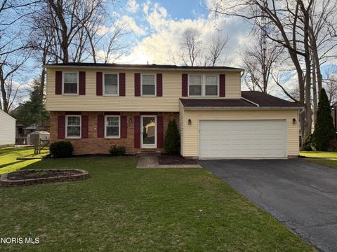 Photo of 4541 Sheringham Lane, Sylvania, OH 43560 (MLS # 10005646)