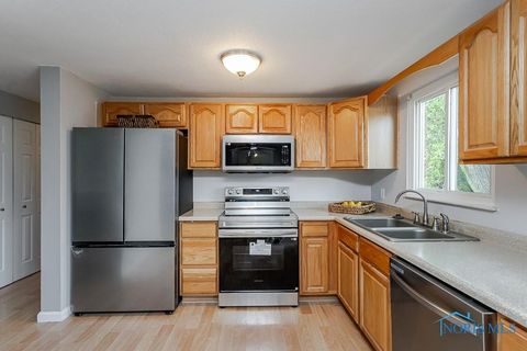 Tiny photo for 5457 Thornbrook Trail, Toledo, OH 43611 (MLS # 10007406)