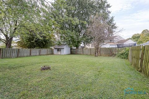 Tiny photo for 5457 Thornbrook Trail, Toledo, OH 43611 (MLS # 10007406)