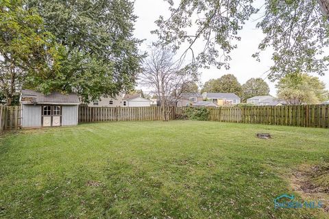 Tiny photo for 5457 Thornbrook Trail, Toledo, OH 43611 (MLS # 10007406)