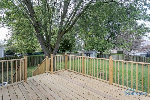 Tiny photo for 5457 Thornbrook Trail, Toledo, OH 43611 (MLS # 10007406)