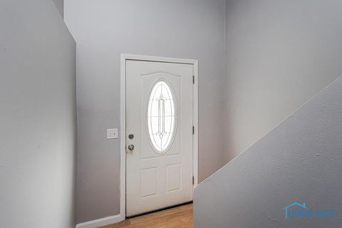Tiny photo for 5457 Thornbrook Trail, Toledo, OH 43611 (MLS # 10007406)