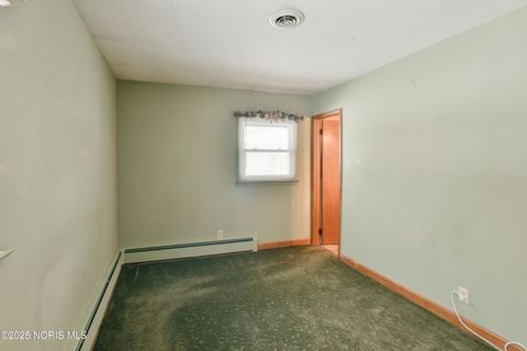 Tiny photo for 111 E 10th Street, Port Clinton, OH 43452 (MLS # 10002174)