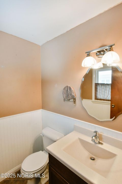 Tiny photo for 111 E 10th Street, Port Clinton, OH 43452 (MLS # 10002174)