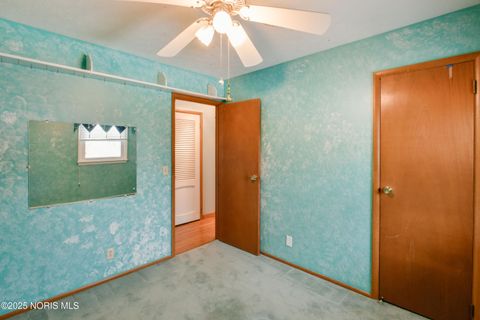 Tiny photo for 111 E 10th Street, Port Clinton, OH 43452 (MLS # 10002174)