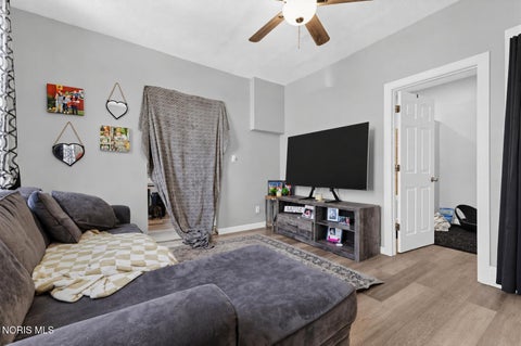 Tiny photo for 115 Essex Street, Toledo, OH 43605 (MLS # 10013524)
