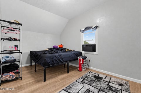 Tiny photo for 115 Essex Street, Toledo, OH 43605 (MLS # 10013524)