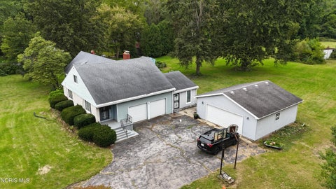 Photo of 8428 W Bancroft Street, Toledo, OH 43617 (MLS # 10014214)