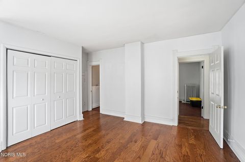 Tiny photo for 409 W Wooster Street, Bowling Green, OH 43402 (MLS # 10006358)