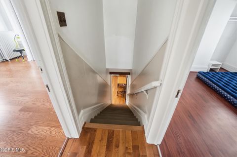 Tiny photo for 409 W Wooster Street, Bowling Green, OH 43402 (MLS # 10006358)