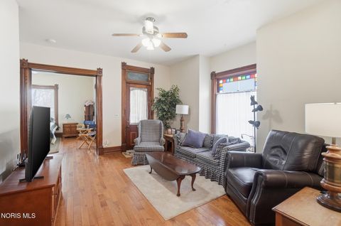 Tiny photo for 409 W Wooster Street, Bowling Green, OH 43402 (MLS # 10006358)