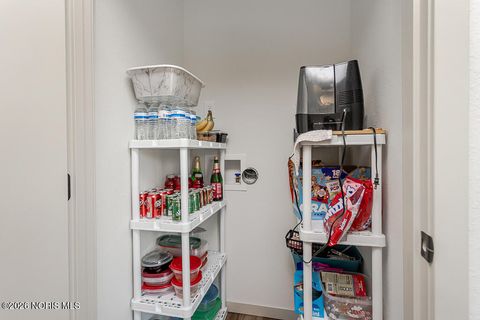 Tiny photo for 5736 Aurora Place, Sylvania, OH 43560 (MLS # 10003199)