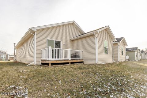 Tiny photo for 5736 Aurora Place, Sylvania, OH 43560 (MLS # 10003199)