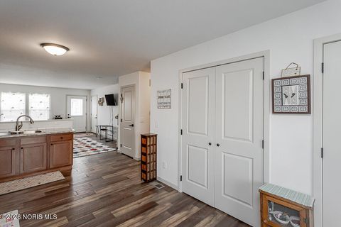 Tiny photo for 5736 Aurora Place, Sylvania, OH 43560 (MLS # 10003199)