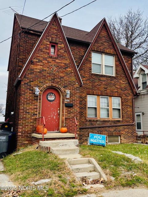 Photo of 1943 Starr Avenue, Toledo, OH 43605 (MLS # 10001863)