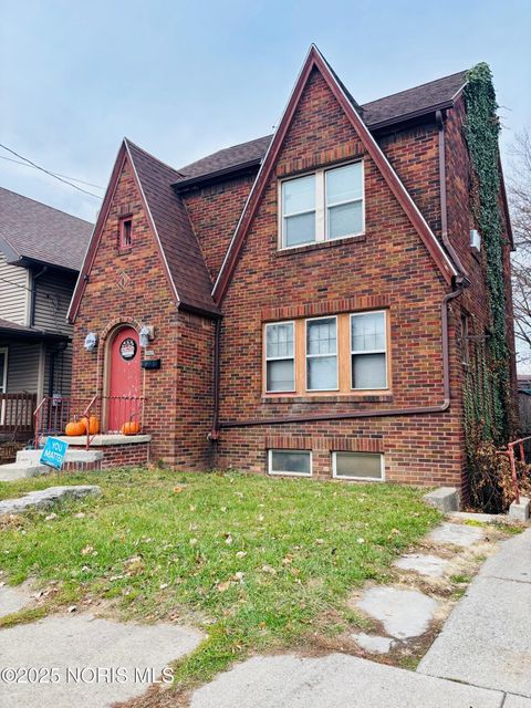 Tiny photo for 1943 Starr Avenue, Toledo, OH 43605 (MLS # 10001863)