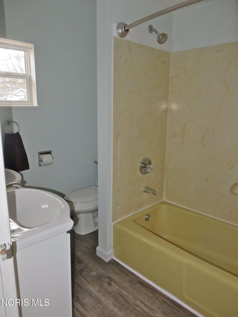 Tiny photo for 4325 Fir Lane, Toledo, OH 43613 (MLS # 10008457)