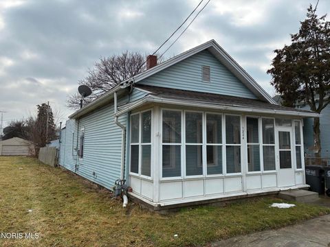 Tiny photo for 1224 N Michigan Street, Toledo, OH 43604 (MLS # 10004289)