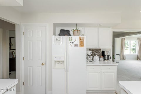 Tiny photo for 26395 E Wexford Drive, Perrysburg, OH 43551 (MLS # 10010187)