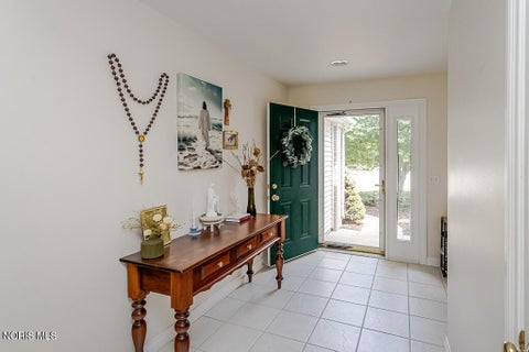 Tiny photo for 26395 E Wexford Drive, Perrysburg, OH 43551 (MLS # 10010187)
