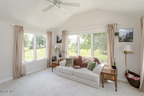 Tiny photo for 26395 E Wexford Drive, Perrysburg, OH 43551 (MLS # 10010187)