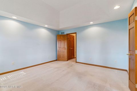 Tiny photo for 8478 Indian Drive, Findlay, OH 45840 (MLS # 10000169)